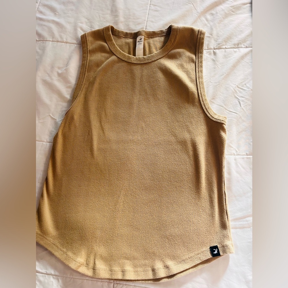 GLYDER Tan Ribbed Go To Tank Top Large
